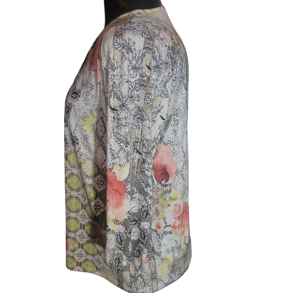 Emotions Paisley Floral Print Top with Cutout Neckline M - Picture 5 of 7